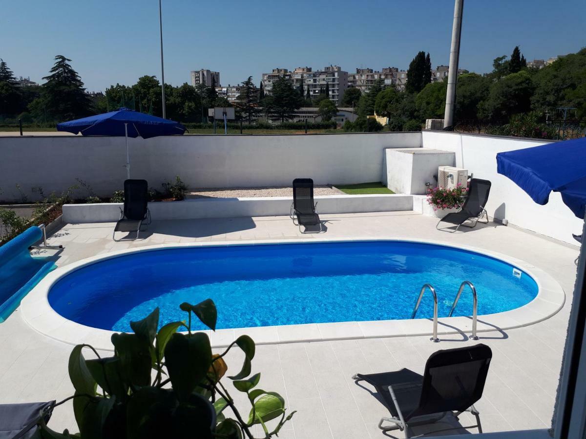 Booking Zadar Villa Franov With Pool, 10 Min From The Old Town Of ザダル エクステリア 写真