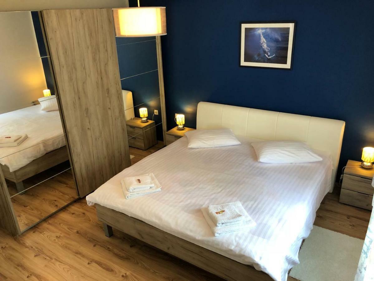 Booking Zadar Villa Franov With Pool, 10 Min From The Old Town Of ザダル エクステリア 写真